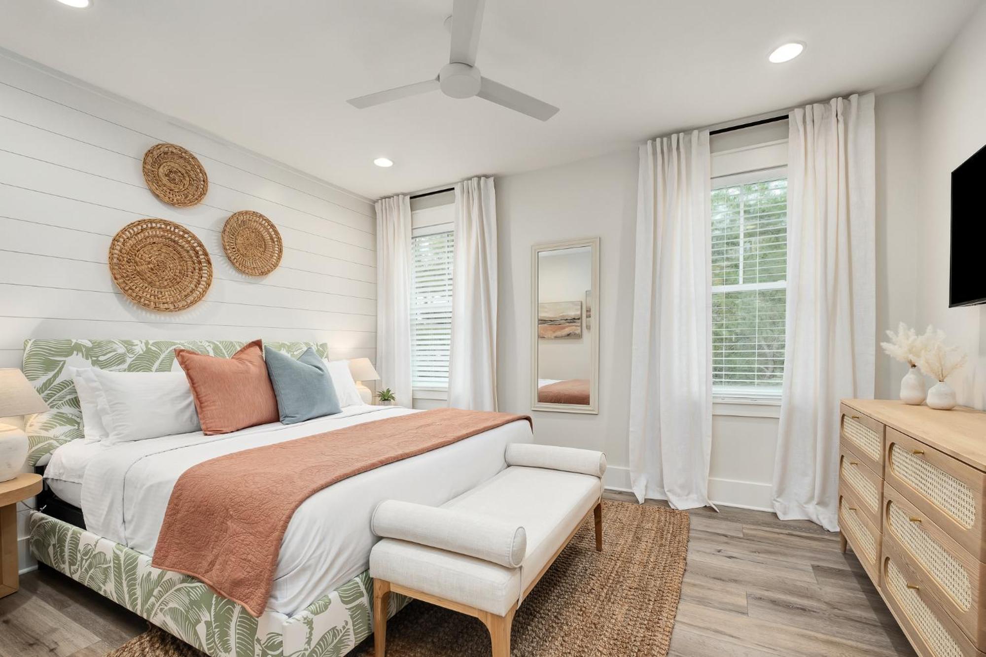 סנטה רוזה ביץ' Shellabrate Good Times A Brand New Home For 2024 Only 3 Blocks To The Beach With Community Pool מראה חיצוני תמונה