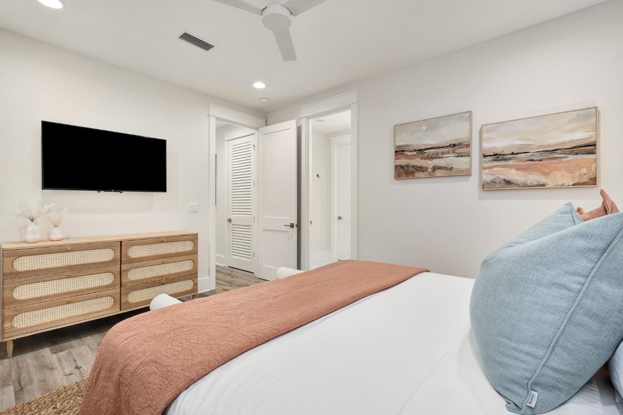 סנטה רוזה ביץ' Shellabrate Good Times A Brand New Home For 2024 Only 3 Blocks To The Beach With Community Pool מראה חיצוני תמונה